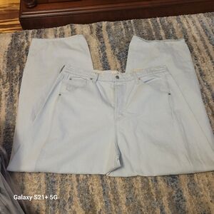 NWT Universal Threads High Rise Curved Size 16